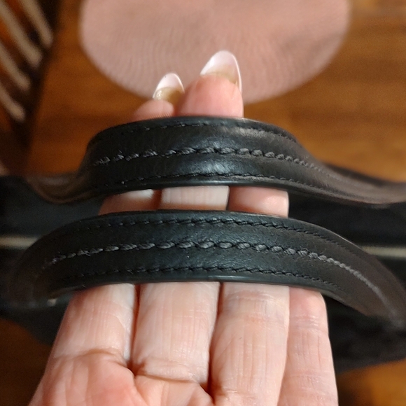 Coach Black Signature Park Carrie Tote - Picture 7 of 11